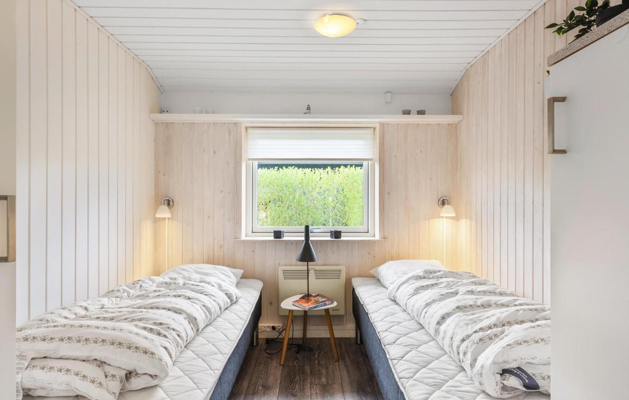 2 Bedroom Nice Home In Børkop Exteriér fotografie